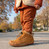 Bebe zapatillas de invierno tipo bota en color café con forro térmico y horma anatómica.