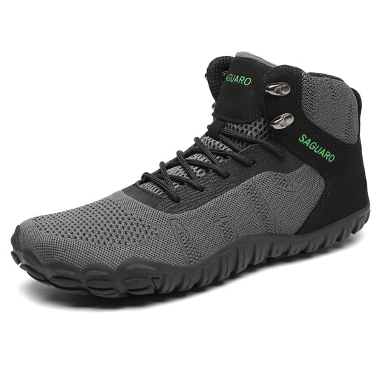 Botas barefoot de trekking color gris Saguaro Vitality V, calzado técnico respetuoso con suela de alta tracción para montaña.