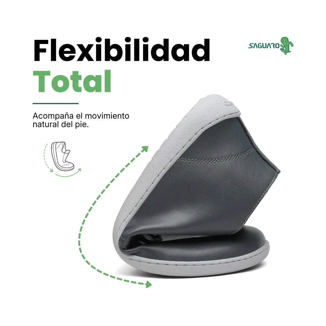 Detalle de flexibilidad extrema en calzado minimalista para un movimiento natural del pie.