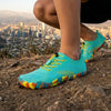 Zapatillas Smart II turquesa en uso real mostrando comodidad.