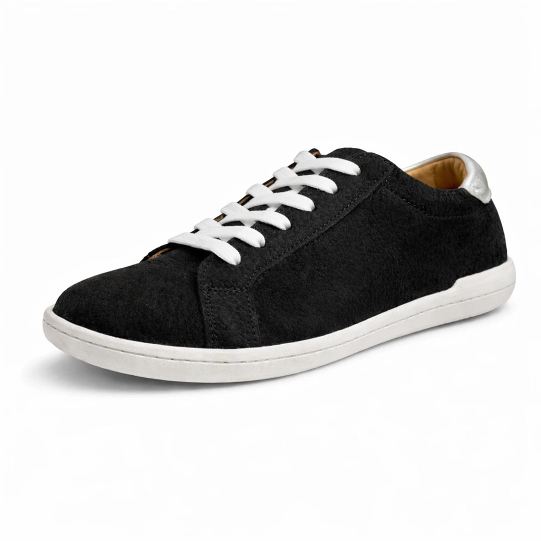 MOKA cuero negro blanco — zapato barefoot artesanal vista principal suela fondo blanco Chile