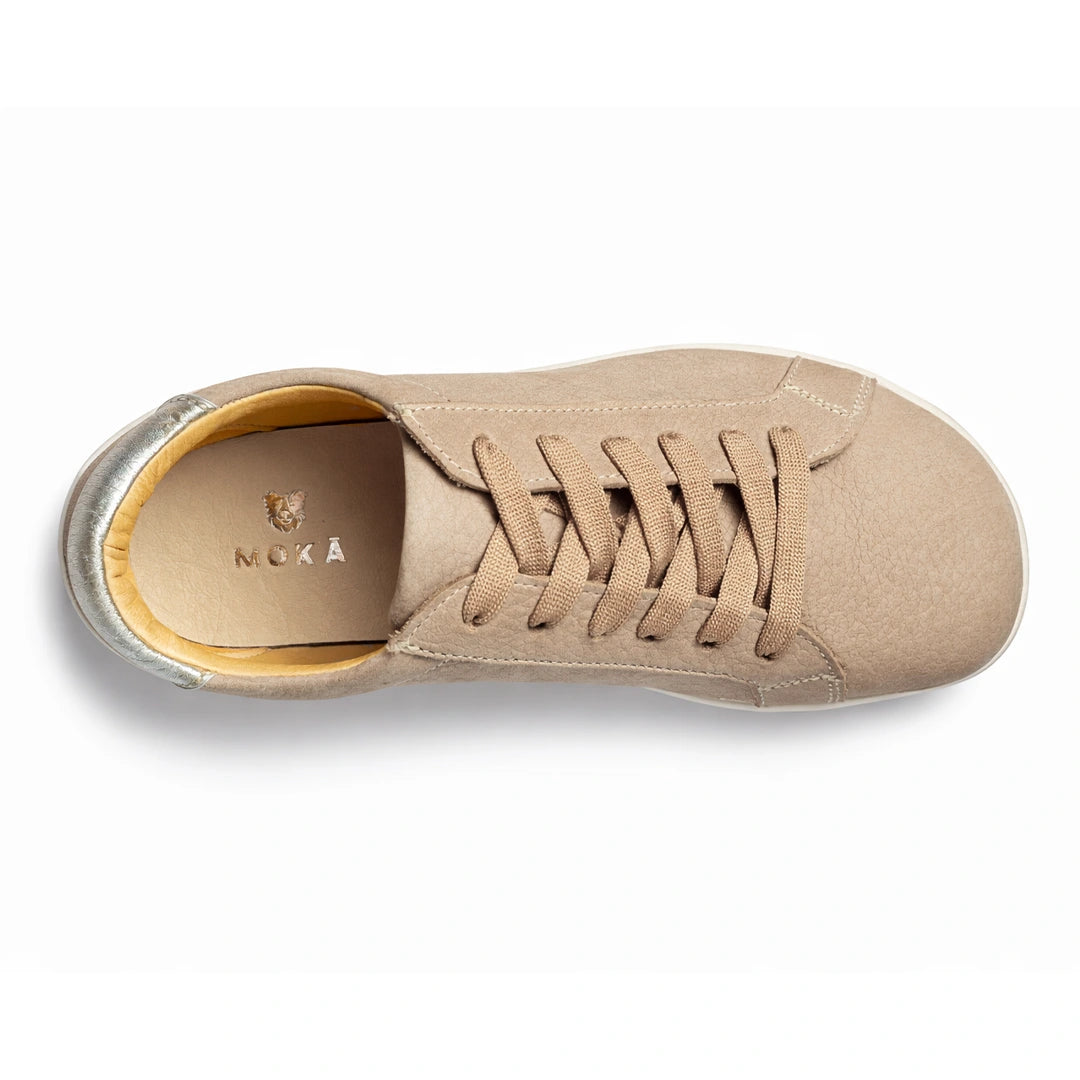 MOKA cuero beige mujer vista superior — zapato barefoot artesanal color beige horma ancha Chile