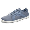 Zapatilla minimalista Saguaro azul, puntera ancha y zero drop.
