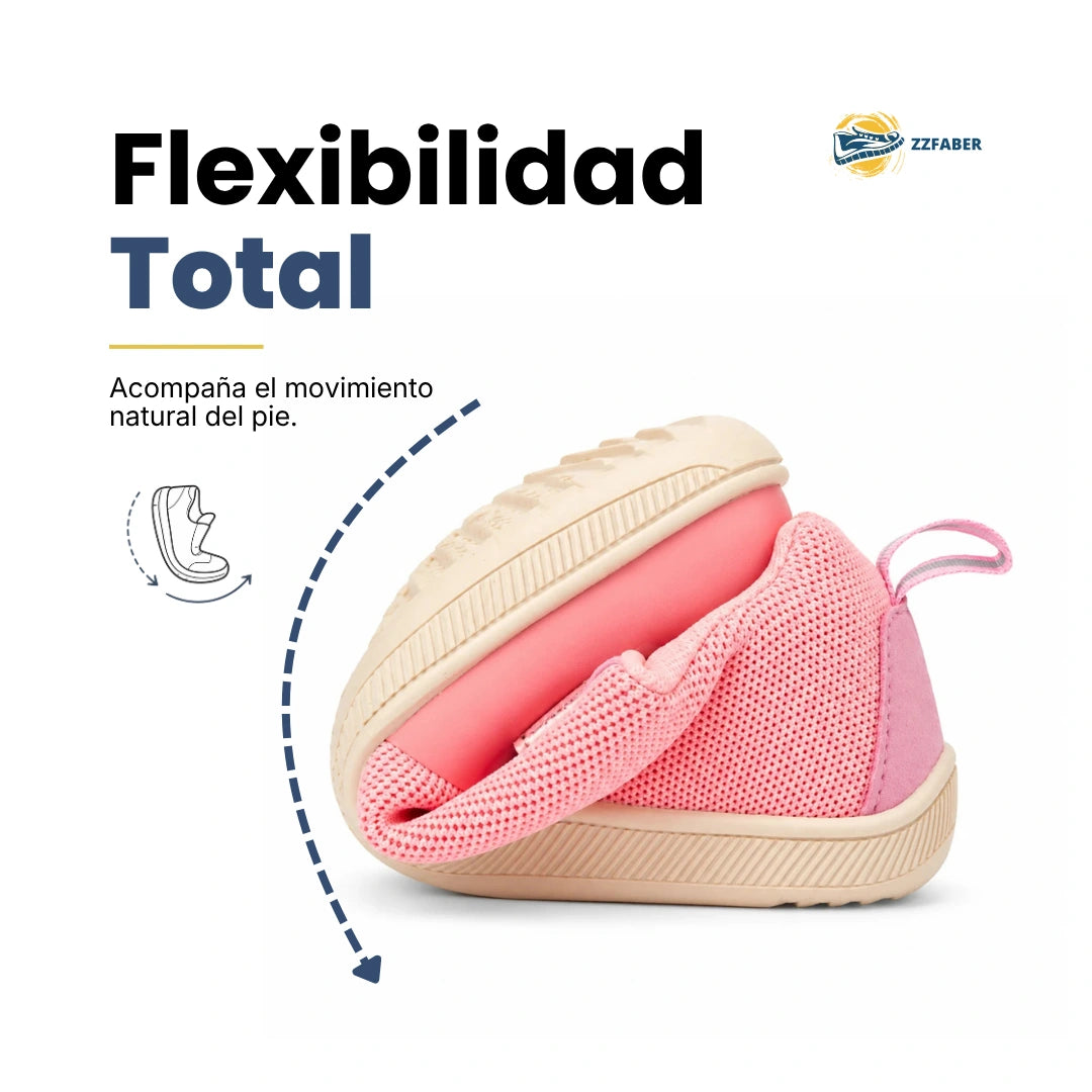 Zapatos bebé ergonómicos con capacidad de flexión 360° para un desarrollo podal sano.